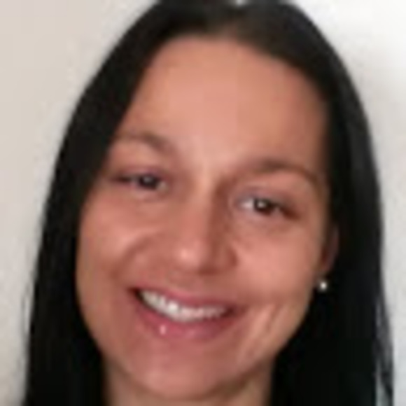 Meet your Posher, Corinne - Picture 1 of 1